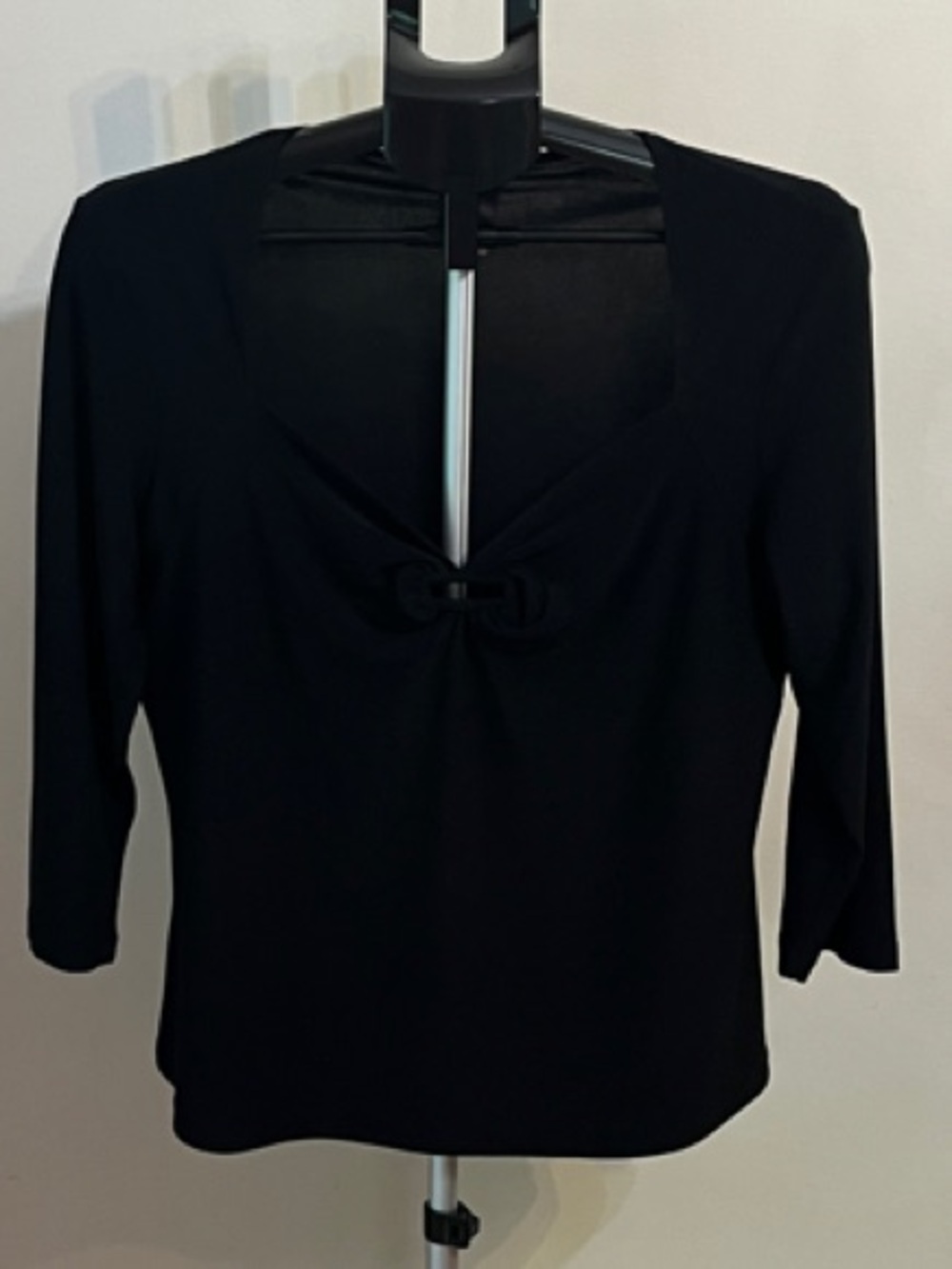 J.T.B Black Long Sleeve Keyhole Top